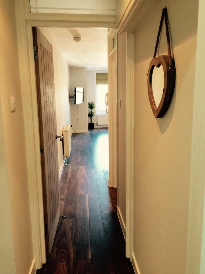 Modern One Bedroom Apartment Near The Seafront 포츠머스 외부 사진